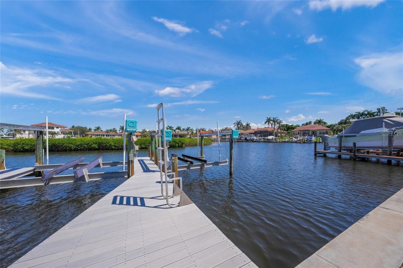 12509 Safe Harbour Drive, Cortez, FL 34215 Photo