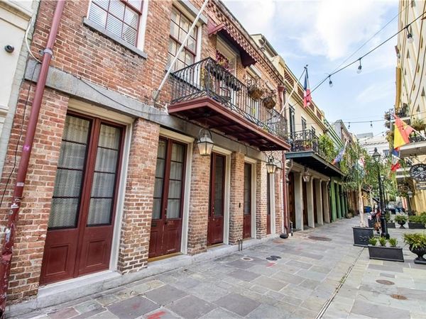 317 EXCHANGE Place, New Orleans, LA 70130