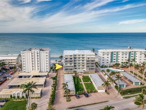 1977 Gulf Shore BLVD N, Unit 302, NAPLES, FL 34102