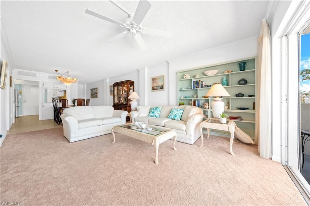 1977 Gulf Shore Blvd N, Unit 302, Naples, FL 34102 Photo