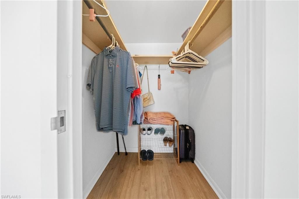 1977 Gulf Shore Blvd N, Unit 302, Naples, FL 34102 Photo