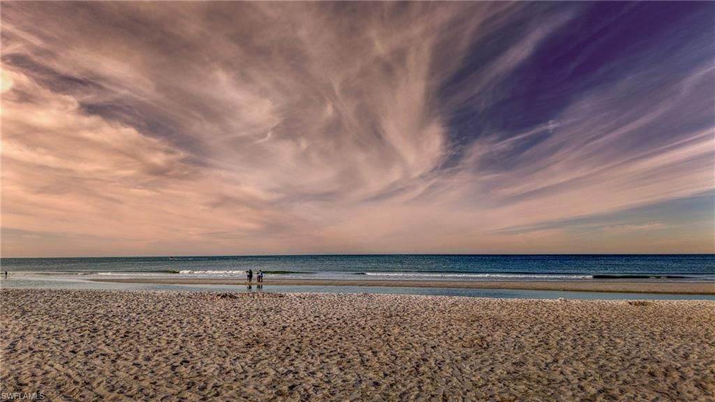 1977 Gulf Shore Blvd N, Unit 302, Naples, FL 34102 Photo