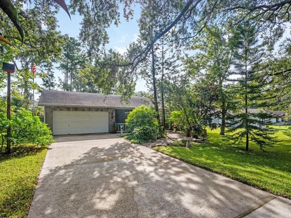 1602 N WILLS STREET, PLANT CITY, FL 33563