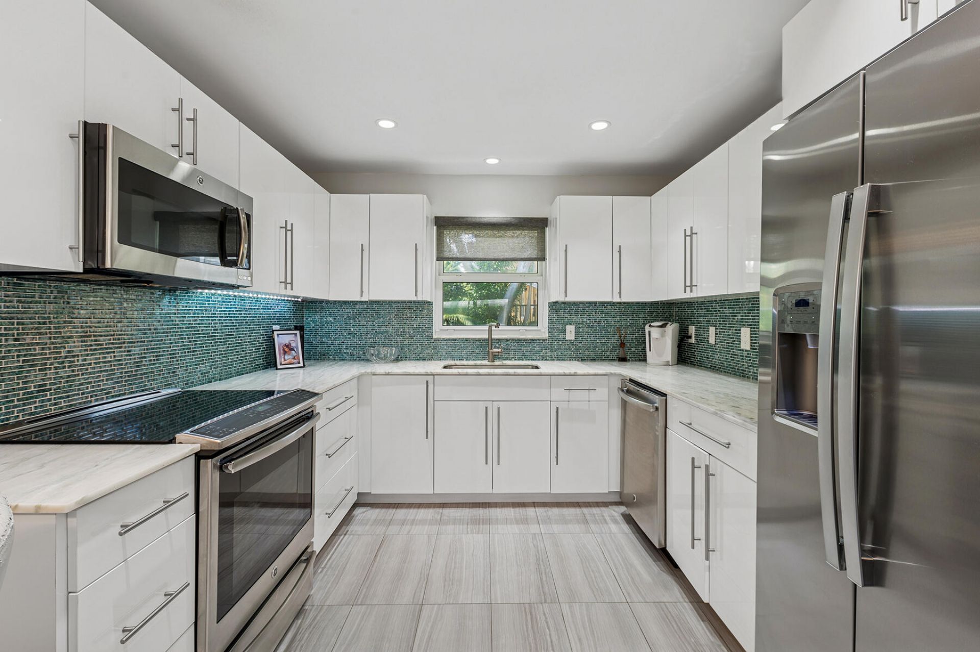 807 NE 1st Street, Unit 6w, Delray Beach, FL 33483 Photo