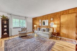 753 Ashdale Drive photo 4