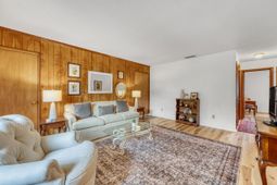 753 Ashdale Drive photo 4