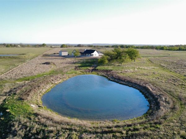 16120 Audrey LN, Holland, TX 76534