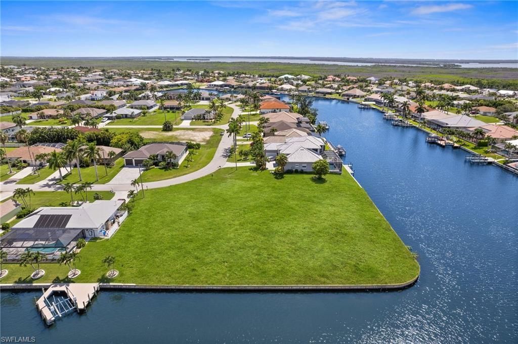 2701 SW 30th Ter, Cape Coral, FL 33914 Photo