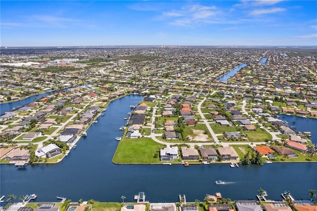 2701 SW 30th Ter, Cape Coral, FL 33914 Photo