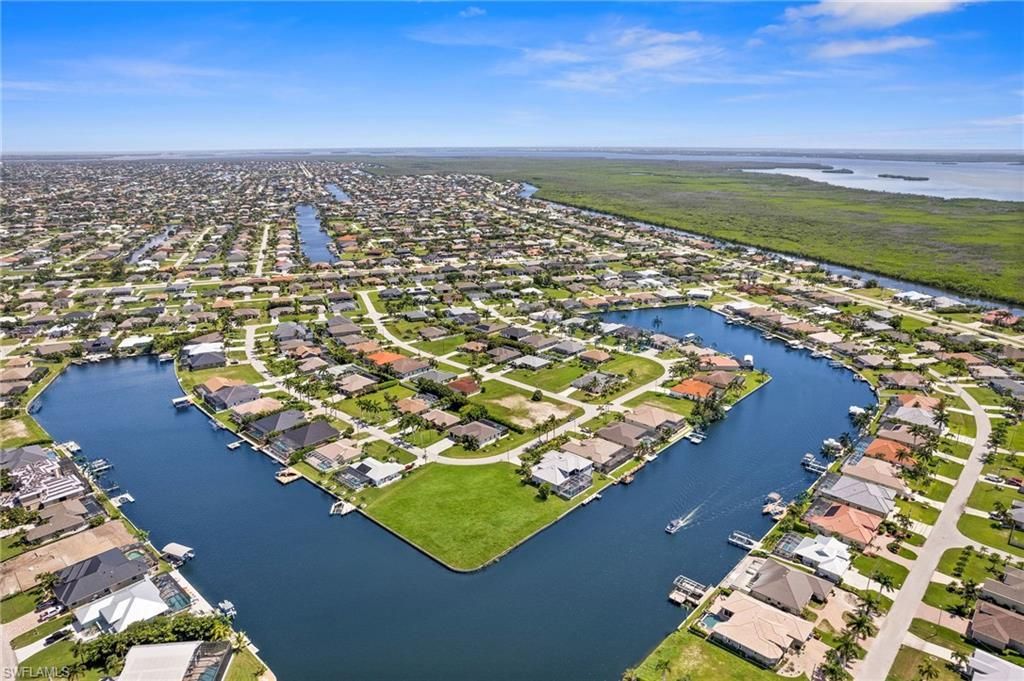 2701 SW 30th Ter, Cape Coral, FL 33914 Photo