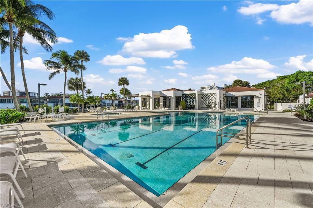 2400 Gulf Shore Blvd N, Unit 804, Naples, FL 34103 Photo