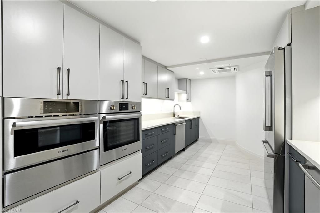 2400 Gulf Shore Blvd N, Unit 804, Naples, FL 34103 Photo