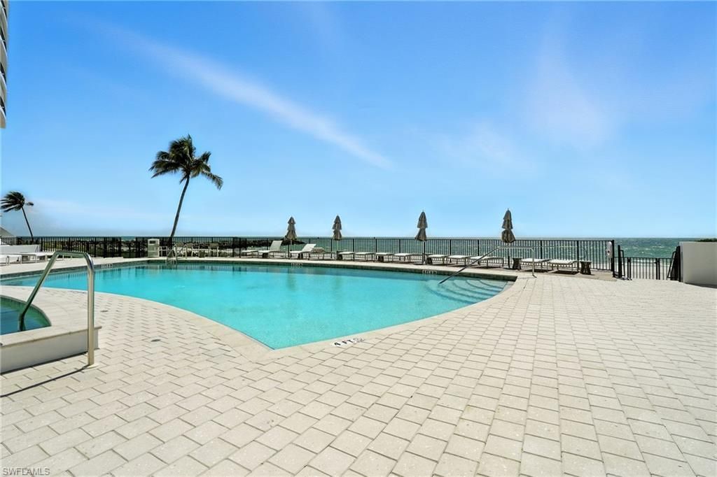 2400 Gulf Shore Blvd N, Unit 804, Naples, FL 34103 Photo