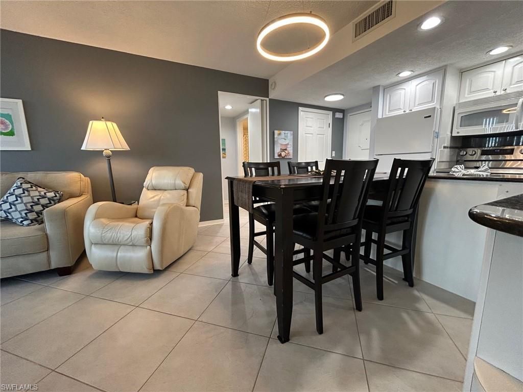 180 Seaview Ct, Unit 212, Marco Island, FL 34145 Photo
