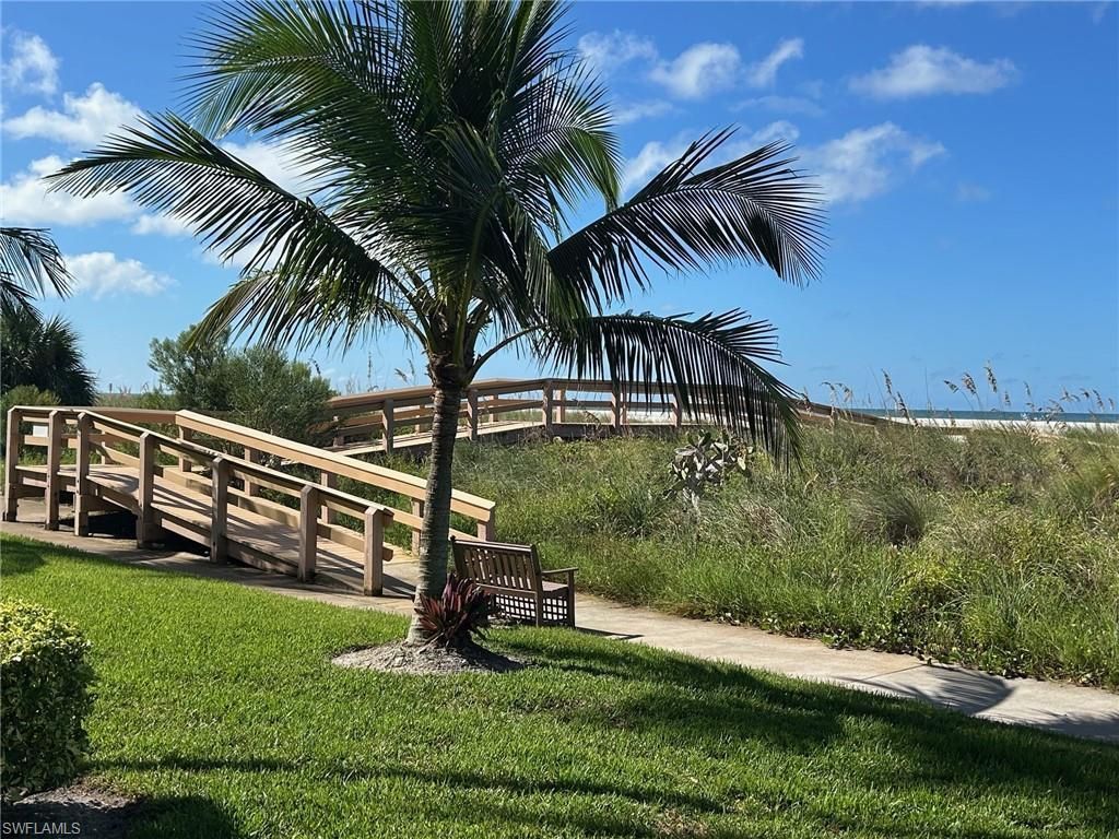 180 Seaview Ct, Unit 212, Marco Island, FL 34145 Photo