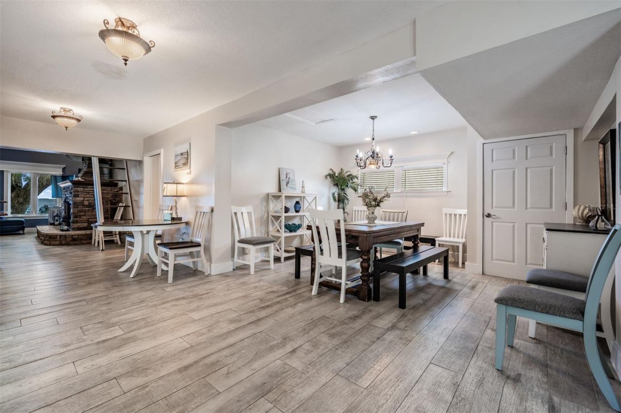 615 N Mayo Street, Crystal Beach, FL 34681 Photo