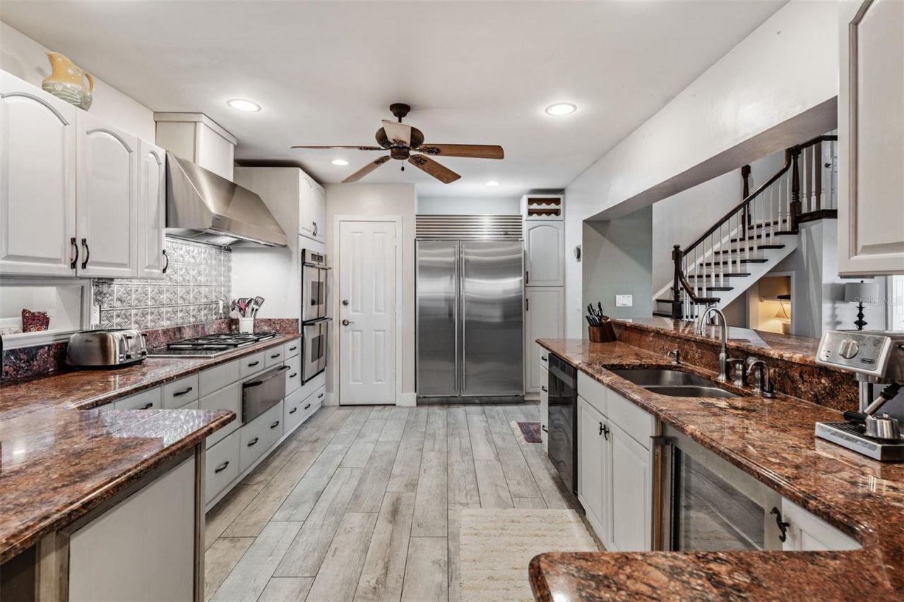 615 N Mayo Street, Crystal Beach, FL 34681 Photo