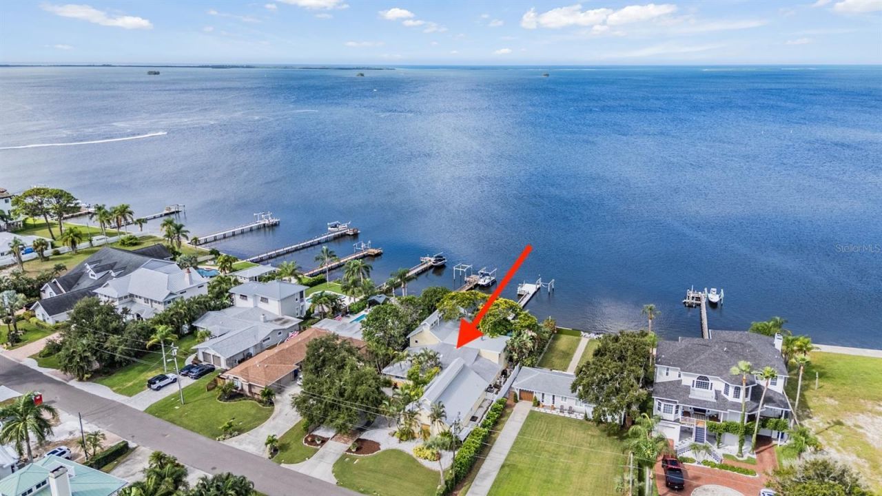 615 N Mayo Street, Crystal Beach, FL 34681 Photo