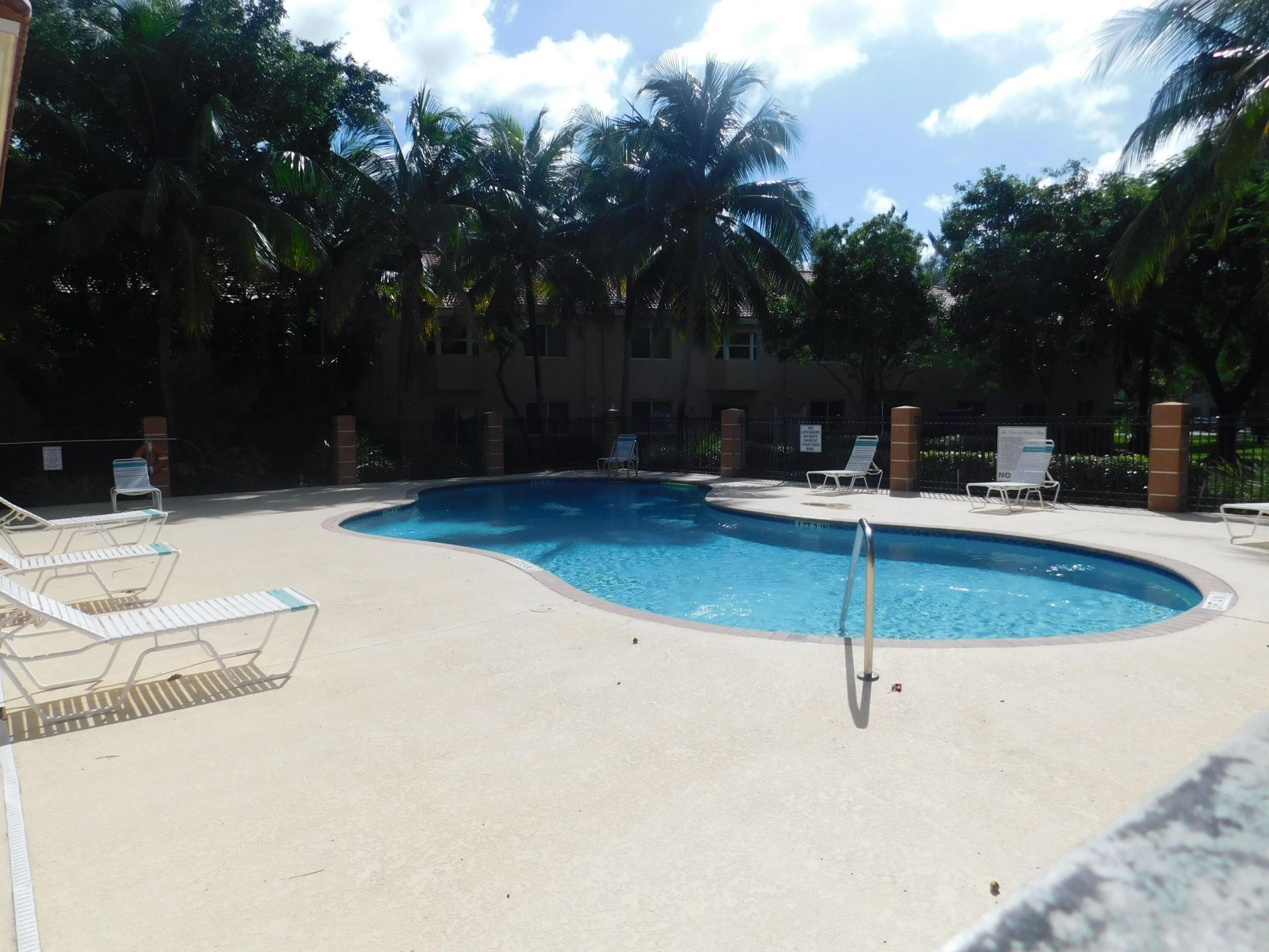 3800 N Jog Road, Unit 204, West Palm Beach, FL 33411 Photo
