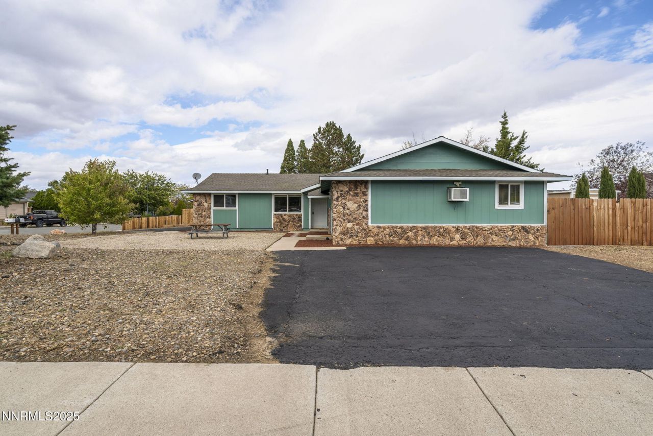 10005 Sagewood Drive, Reno, NV 89506 Photo