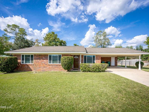 136 Gary Street, Gulfport, MS 39503