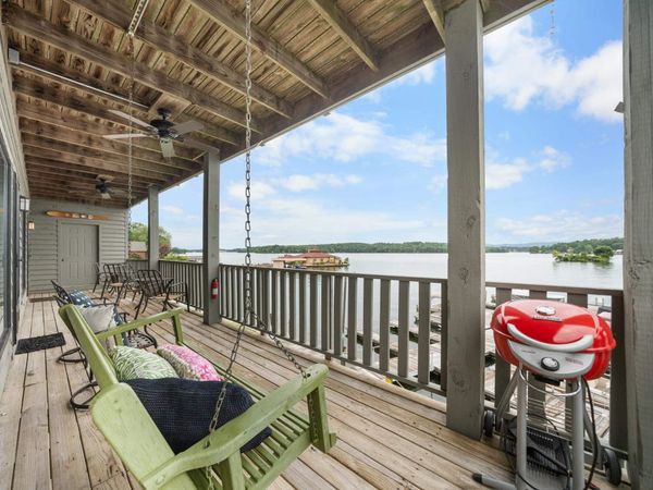 400 FARR SHORES, Unit 13C, Hot Springs, AR 71913