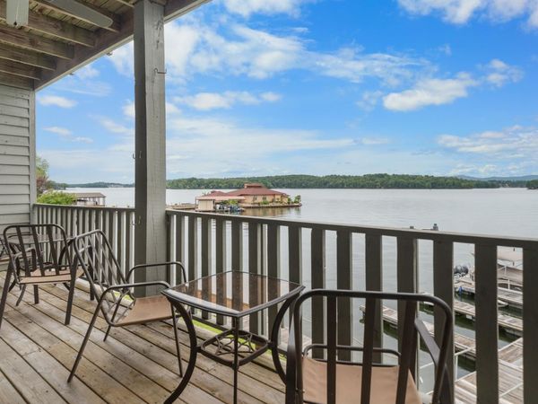 400 FARR SHORES, Unit 13C, Hot Springs, AR 71913