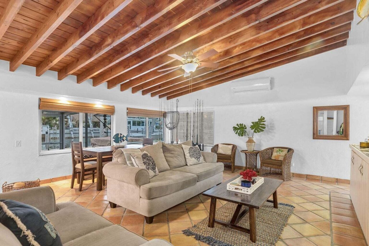 231 Ann Bonny Drive, Key Largo, FL 33037 Photo