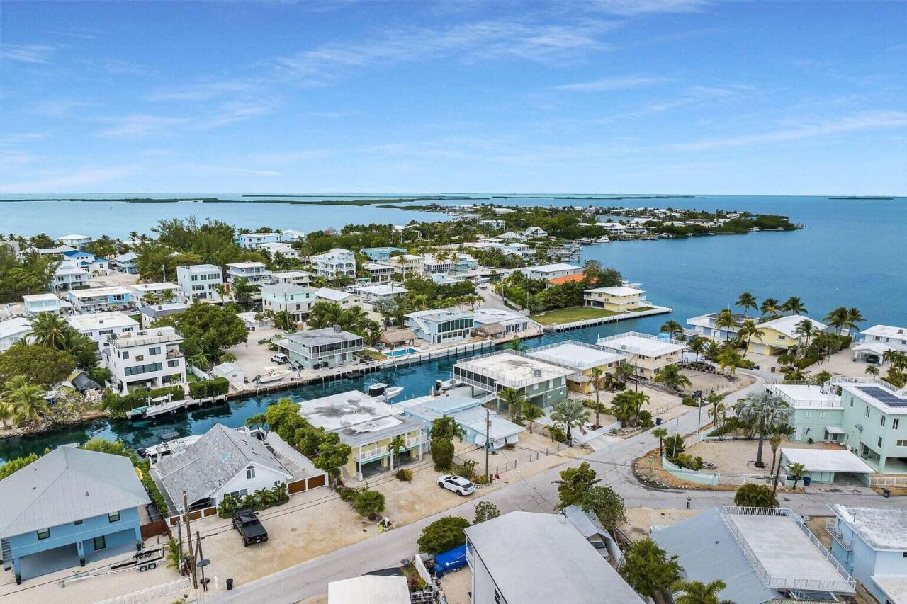 231 Ann Bonny Drive, Key Largo, FL 33037 Photo