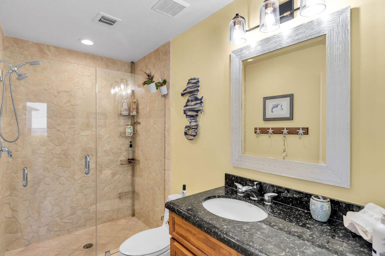 140 Fairwich Court, Tavernier, FL 33070 Photo