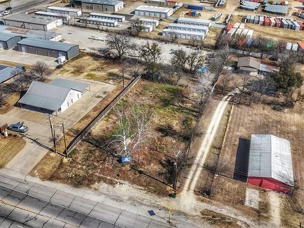 201 East Road, Stephenville, TX 76401