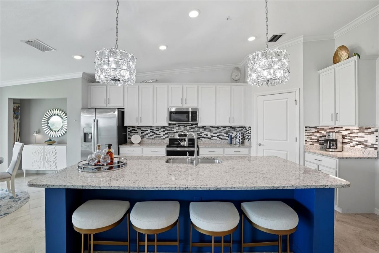 14070 Heritage Landing Boulevard, Unit 423, Punta Gorda, FL 33955 Photo