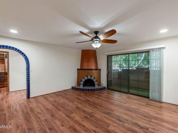 7557 N DREAMY DRAW Drive, Unit 224, Phoenix, AZ 85020