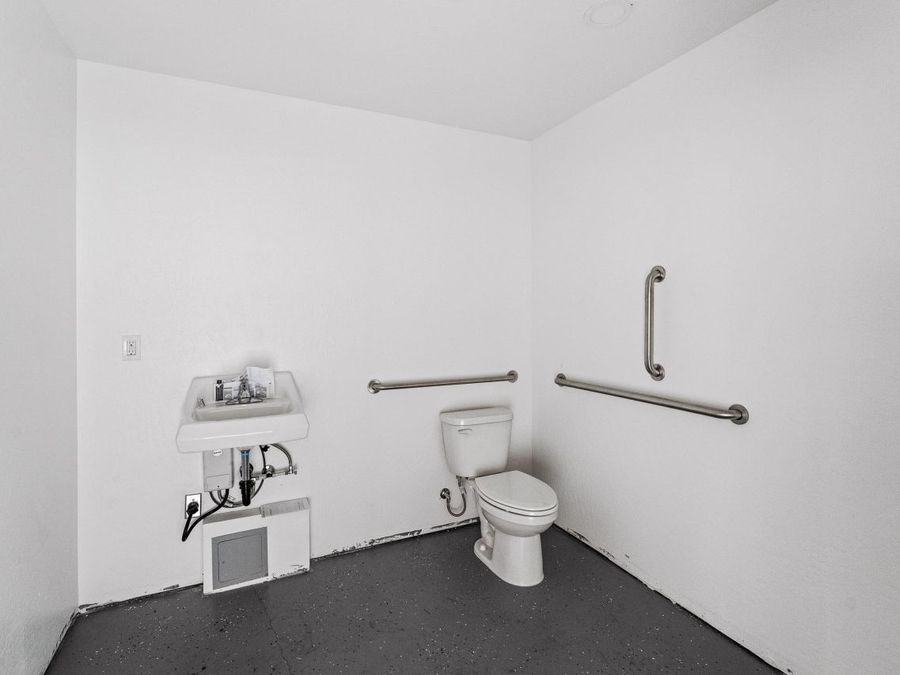 Property Image 31
