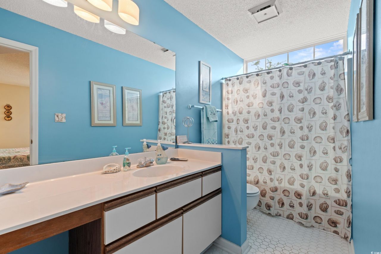 2220 Andover Dr. Photo 16