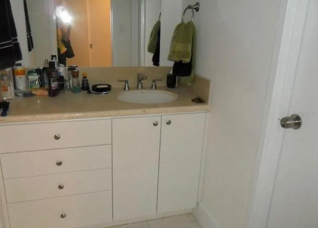 100 Lincoln Road, Unit 332, Miami Beach, FL 33139 Photo