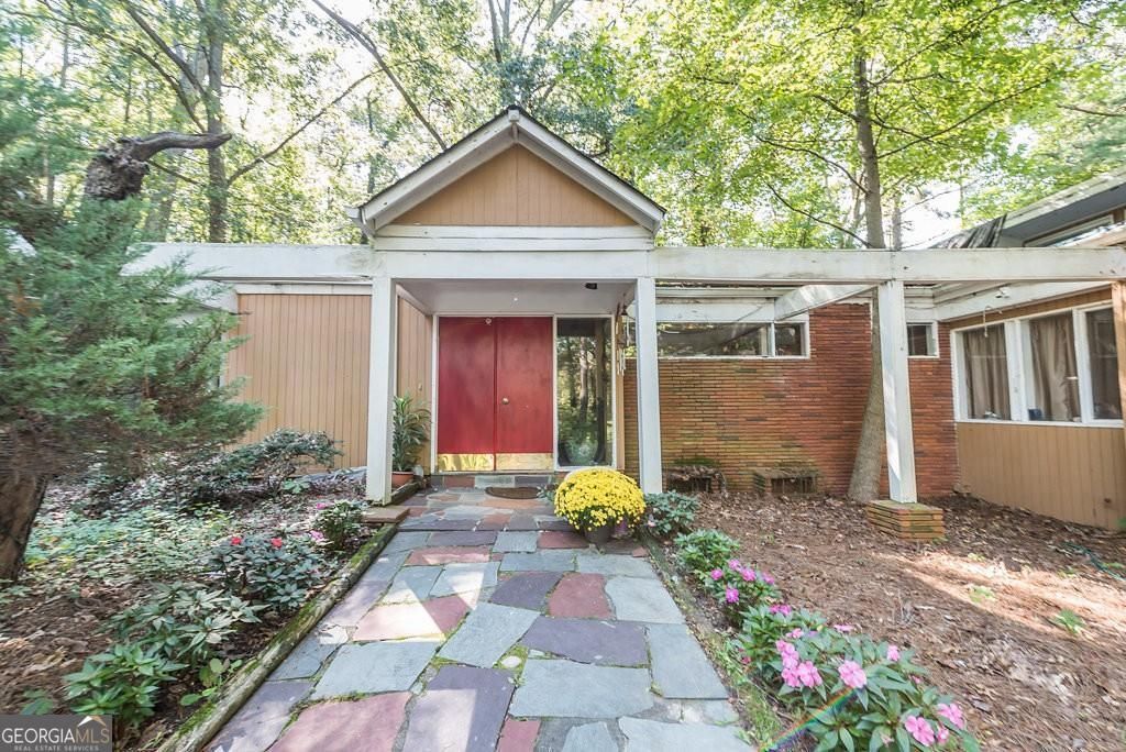 2990 Stone Hogan Connector Road Sw, Atlanta, GA 30331 Main Photo