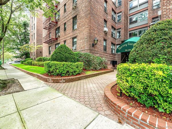 96-09 67th Avenue, Unit 1D, Rego Park, NY 11374