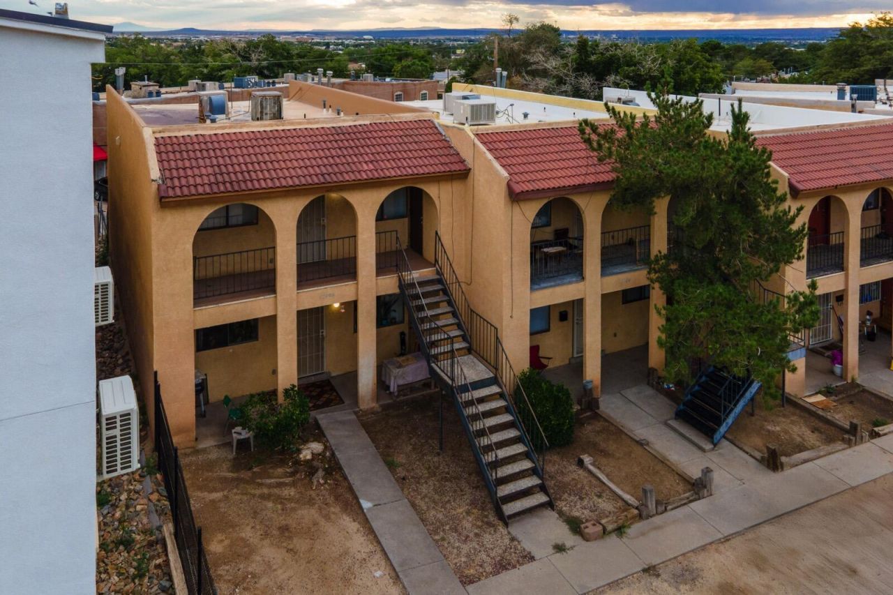 12708 Copper Avenue Ne, Albuquerque, NM 87123 Main Photo