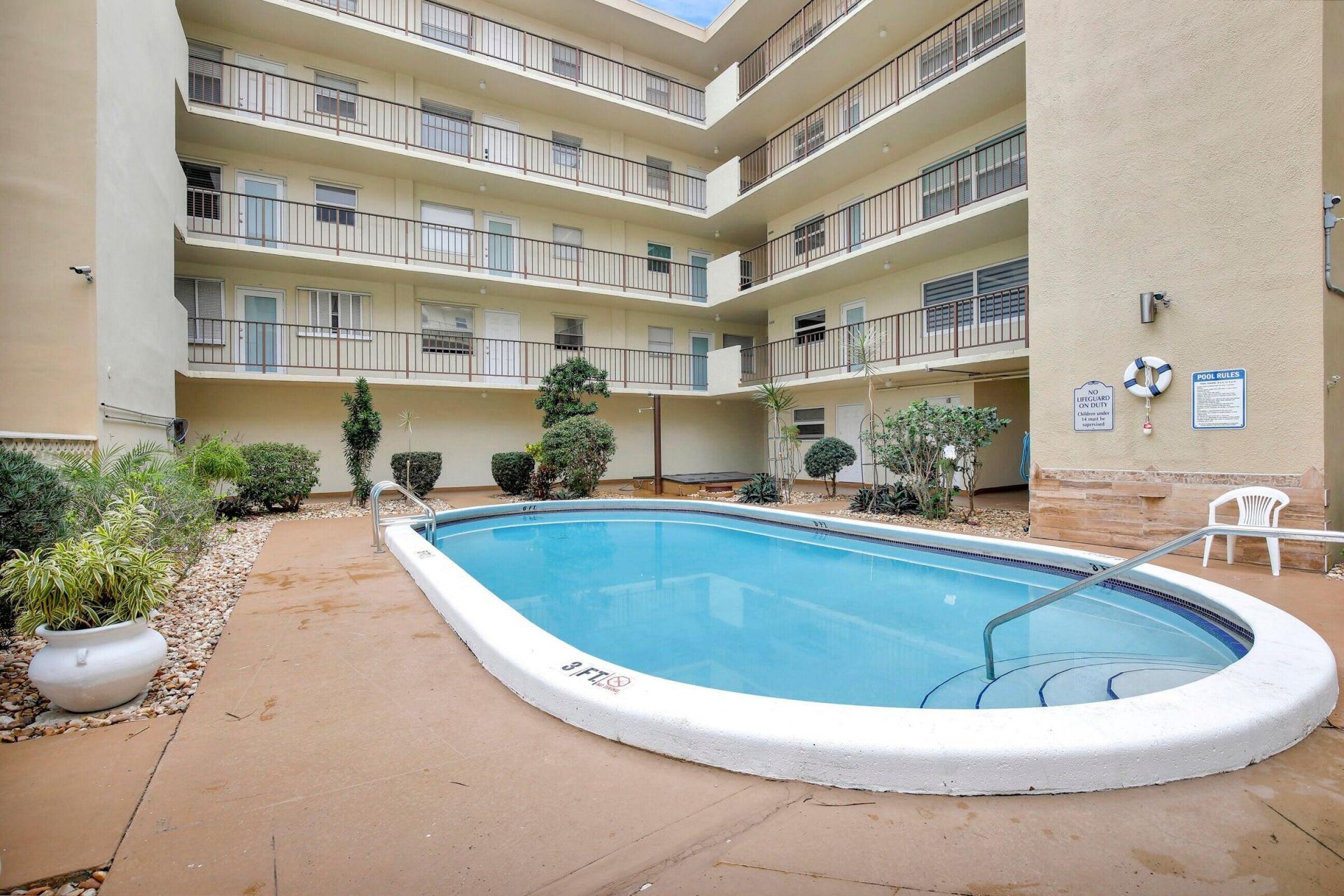 1750 Jefferson Street, Unit 305, Hollywood, FL 33020 Photo