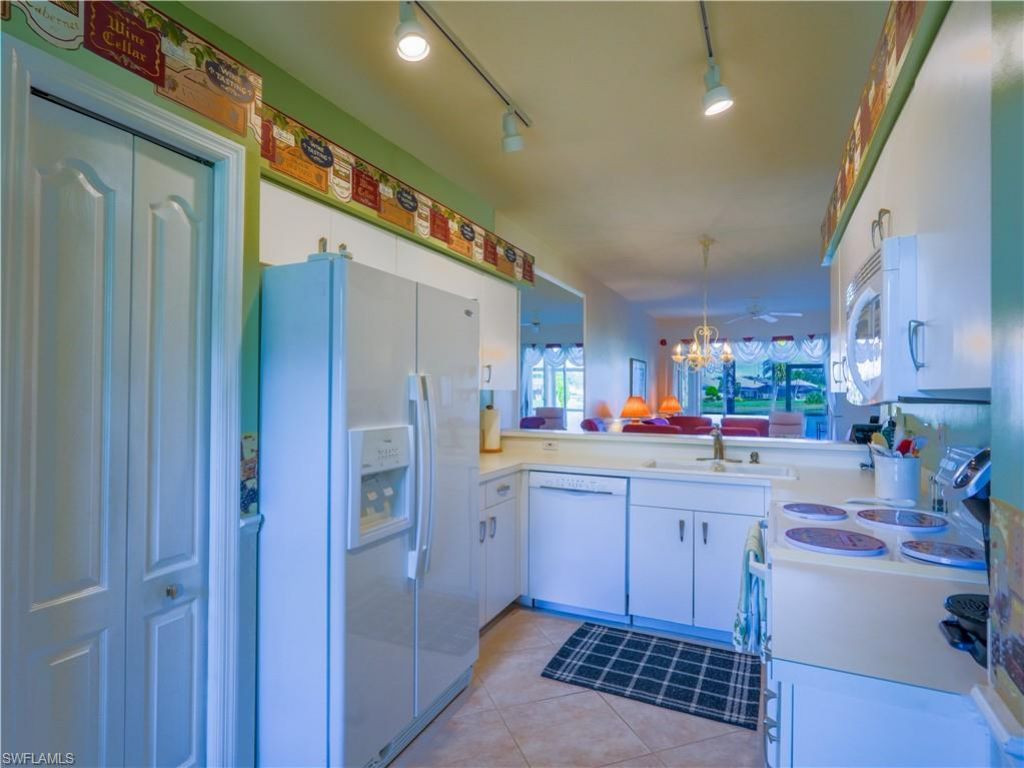 20730 Country Creek Dr, Unit 716, Estero, FL 33928 Photo