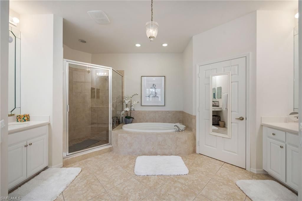 12237 Toscana Way, Unit 203, Bonita Springs, FL 34135 Photo