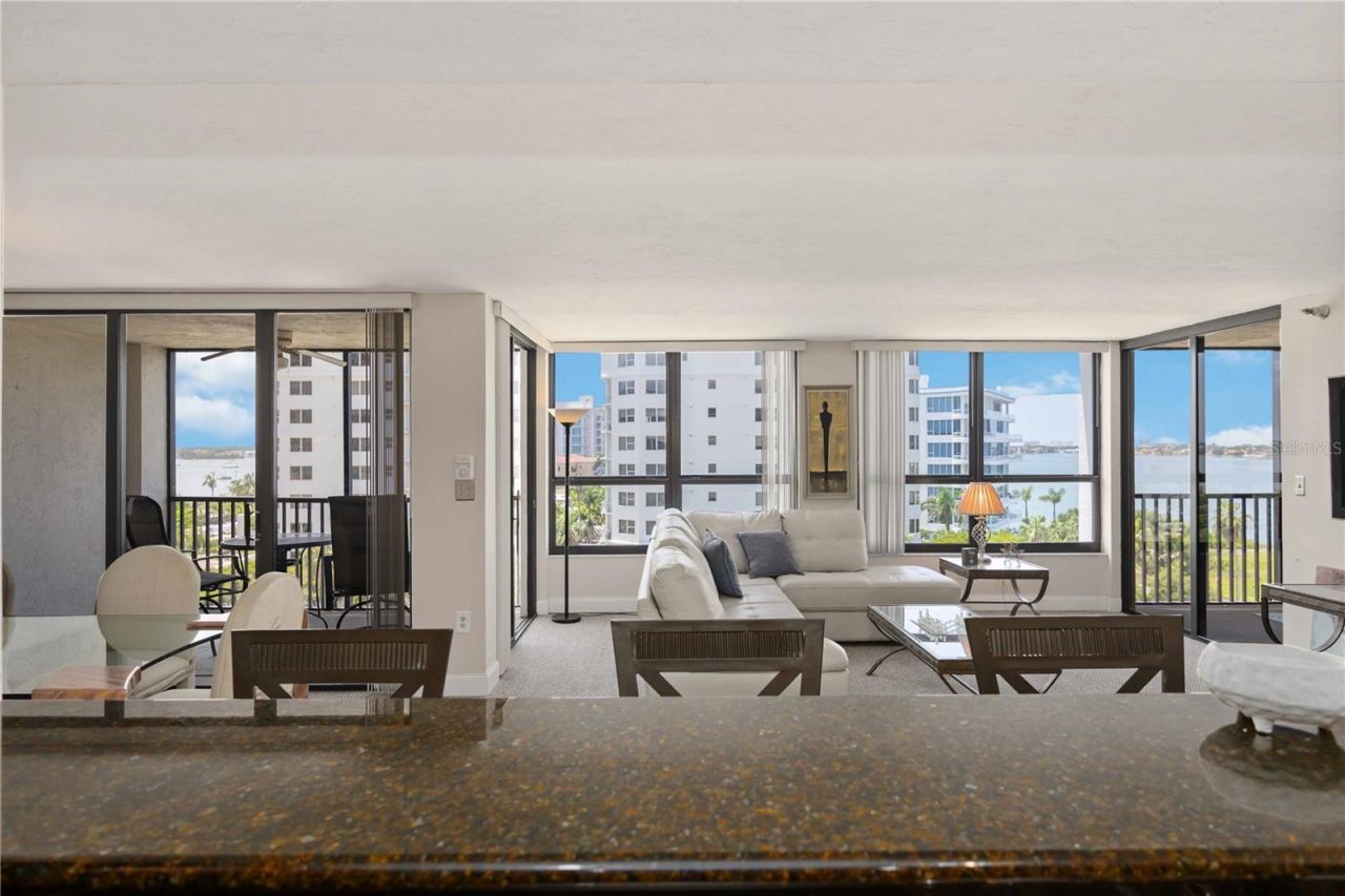 11 Sunset Drive, Unit 505, Sarasota, FL 34236 Photo