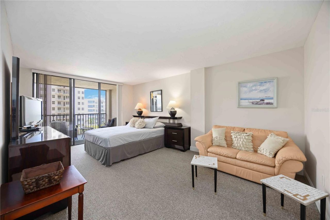 11 Sunset Drive, Unit 505, Sarasota, FL 34236 Photo