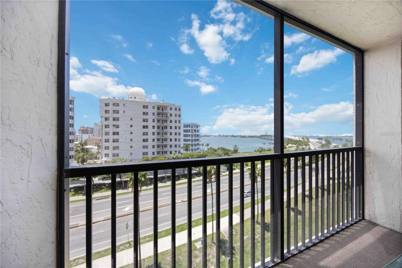 11 Sunset Drive, Unit 505, Sarasota, FL 34236 Photo