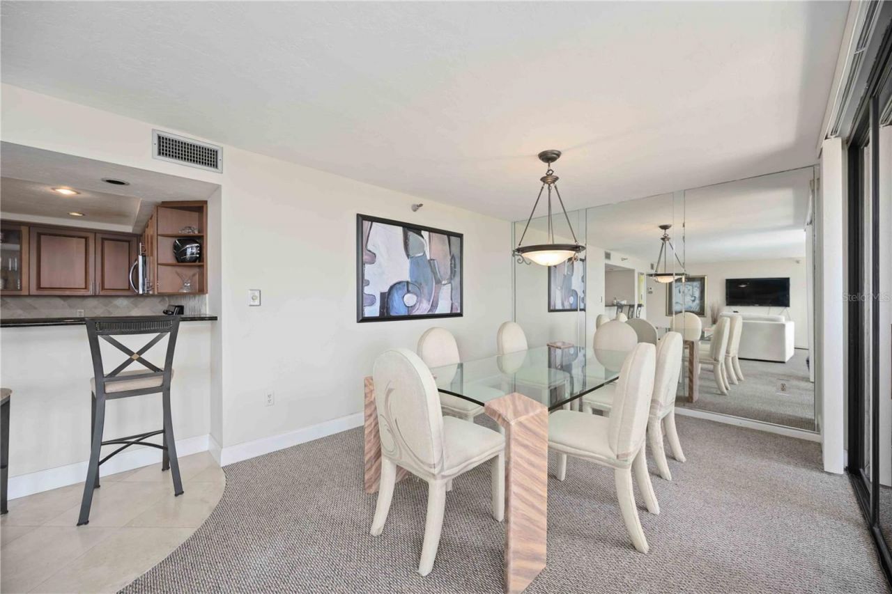 11 Sunset Drive, Unit 505, Sarasota, FL 34236 Photo