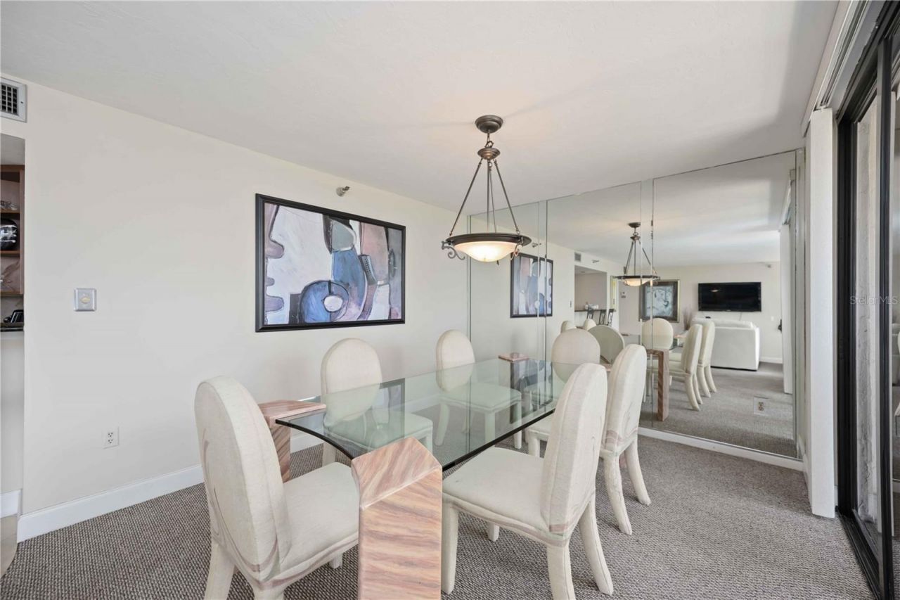 11 Sunset Drive, Unit 505, Sarasota, FL 34236 Photo