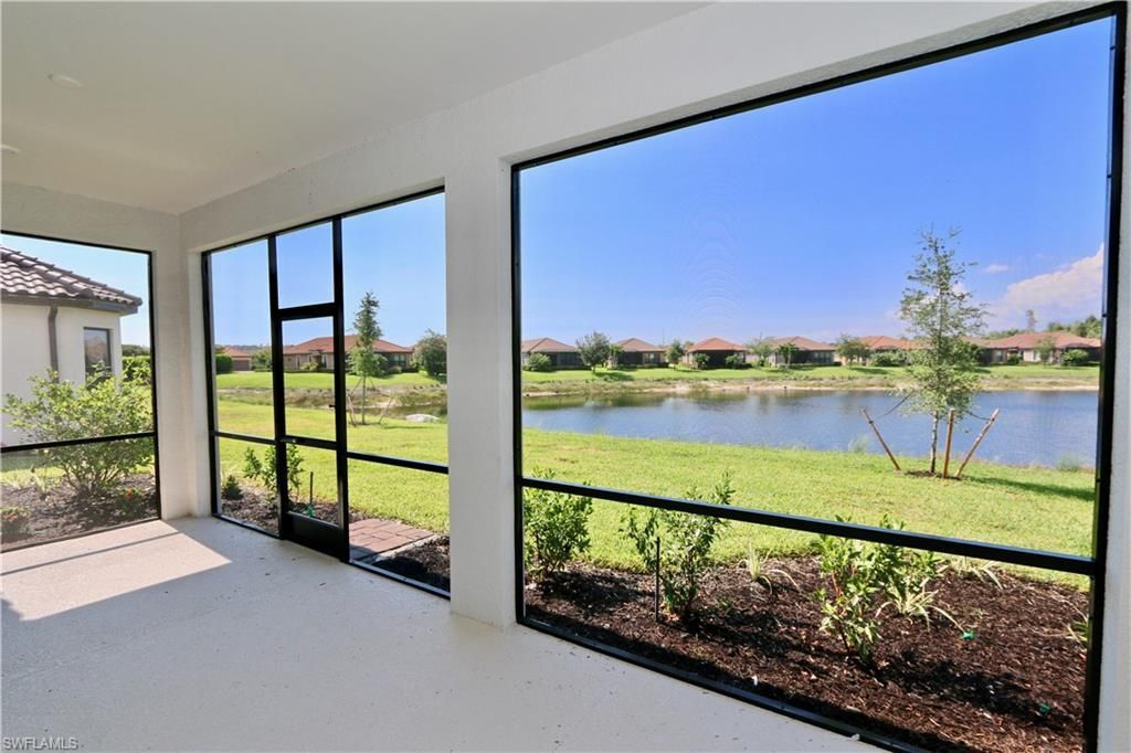 8437 Rosa Ct, Naples, FL 34114 Photo