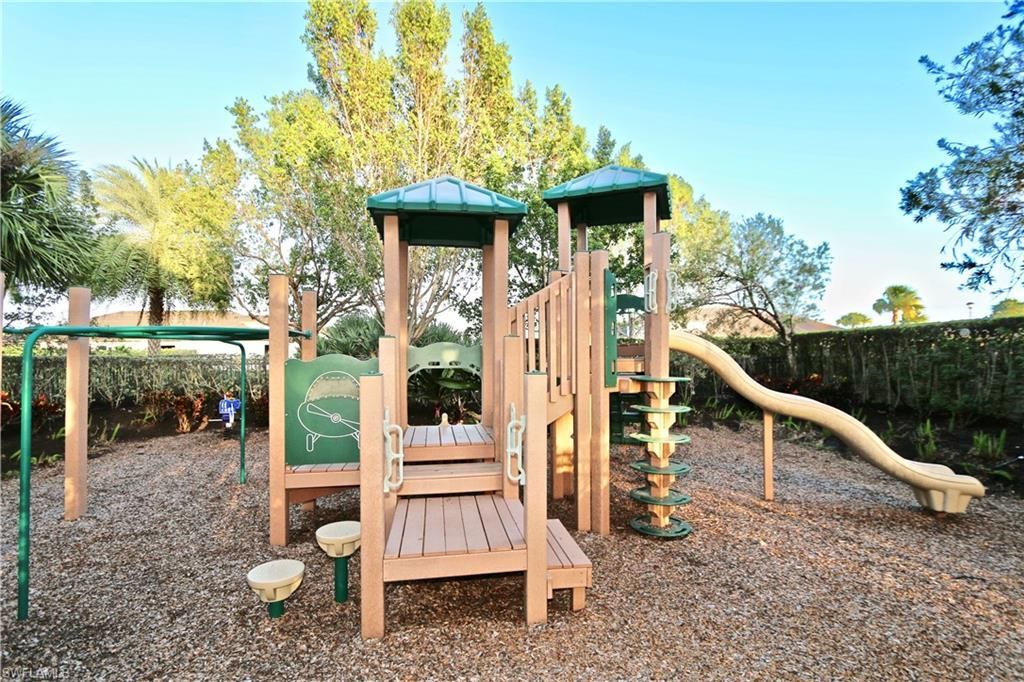 8437 Rosa Ct, Naples, FL 34114 Photo