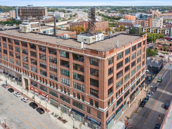 125 9th Street E, Unit 127 & 131, Saint Paul, MN 55101